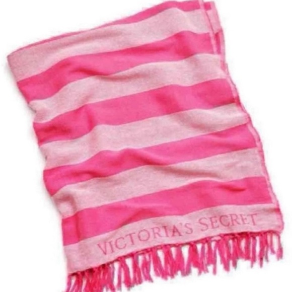 Victoria secret blanket and tote NEW - Picture 8 of 9